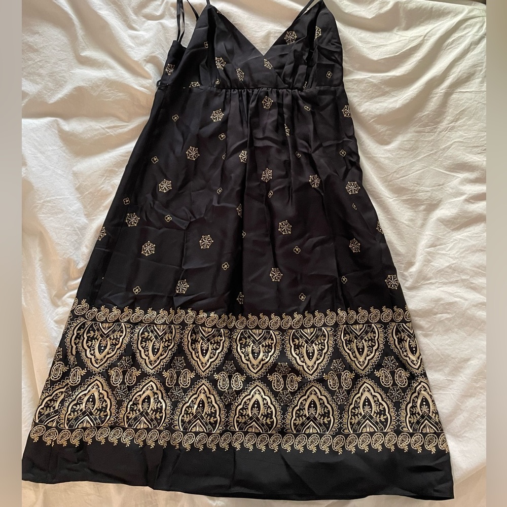 Banana republic silk drsss